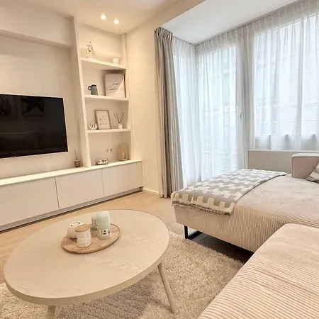 Spacious & Bright Steps From The In Apartamento Knokke-Heist